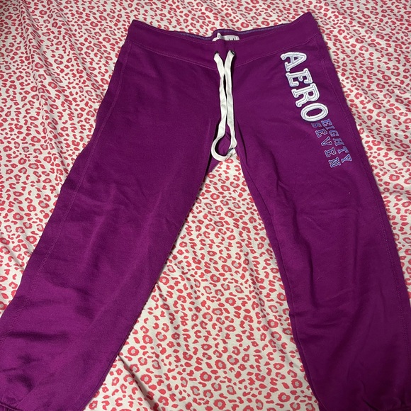 Aeropostale capri sweatpants size small - Picture 2 of 3